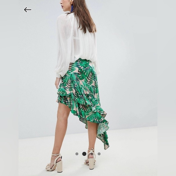 🌴 River Island Green Tropical Satin Skirt | Asymmetrical Ruffle Midi - Picture 3 of 10